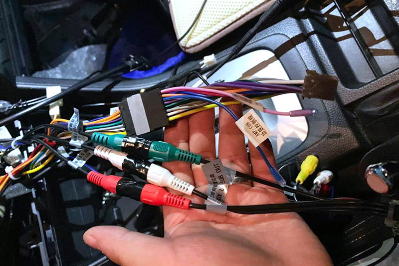 汽車線束設(shè)計(jì)與布置注意事項(xiàng)