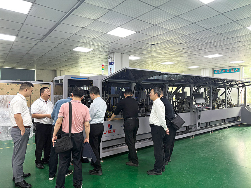 岳陽市華容縣陶偉軍書記赴廣東招商考察 蒞臨日精智能參觀指導(dǎo)